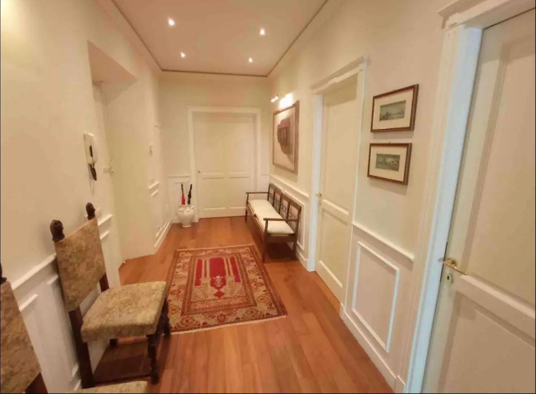 Lusso E Charme! Apartment ฟลอเรนซ์ ภายนอก รูปภาพ
