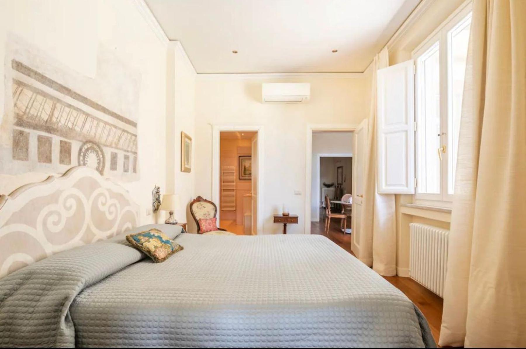 Lusso E Charme! Apartment ฟลอเรนซ์ ภายนอก รูปภาพ