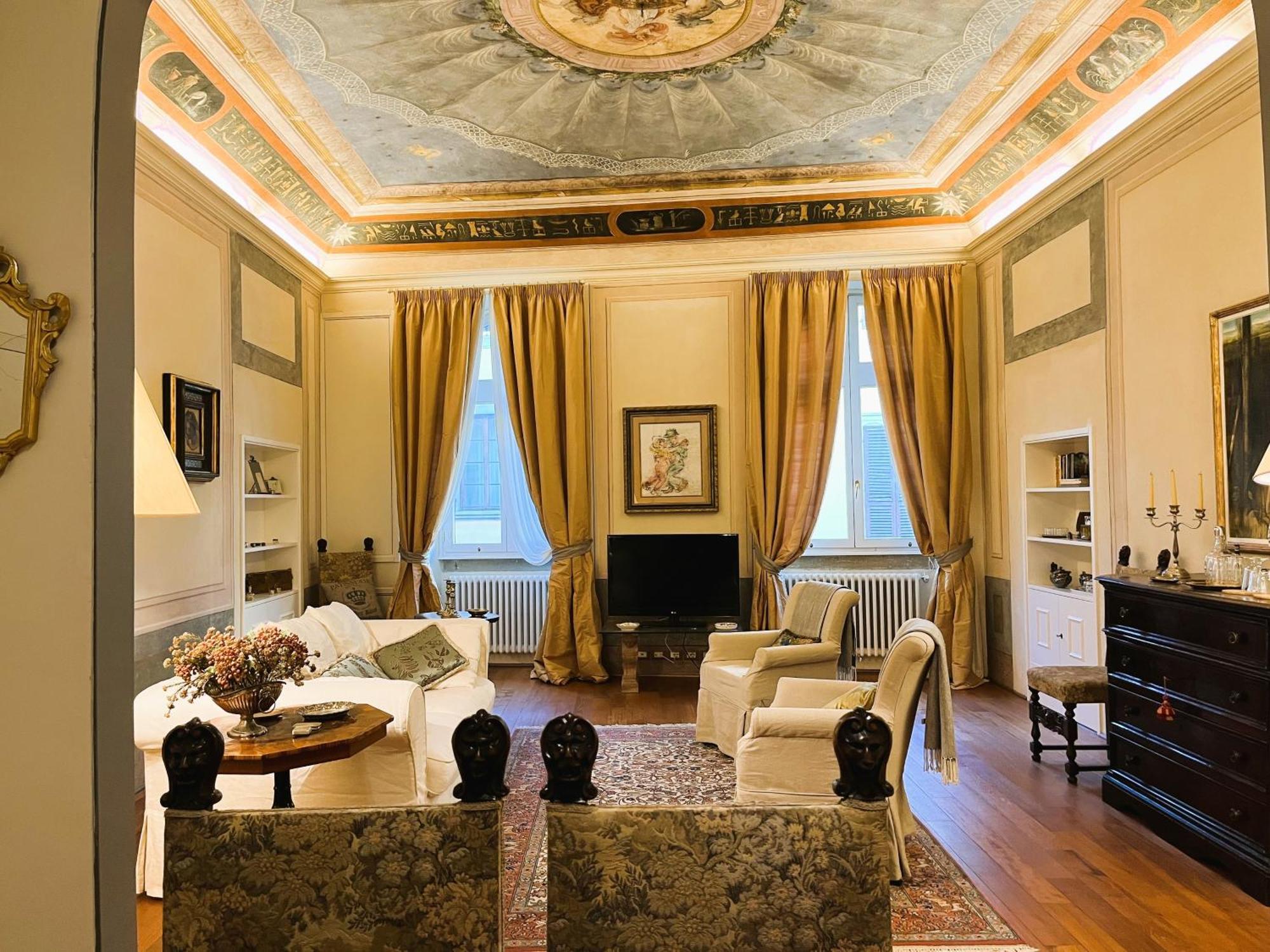Lusso E Charme! Apartment ฟลอเรนซ์ ภายนอก รูปภาพ